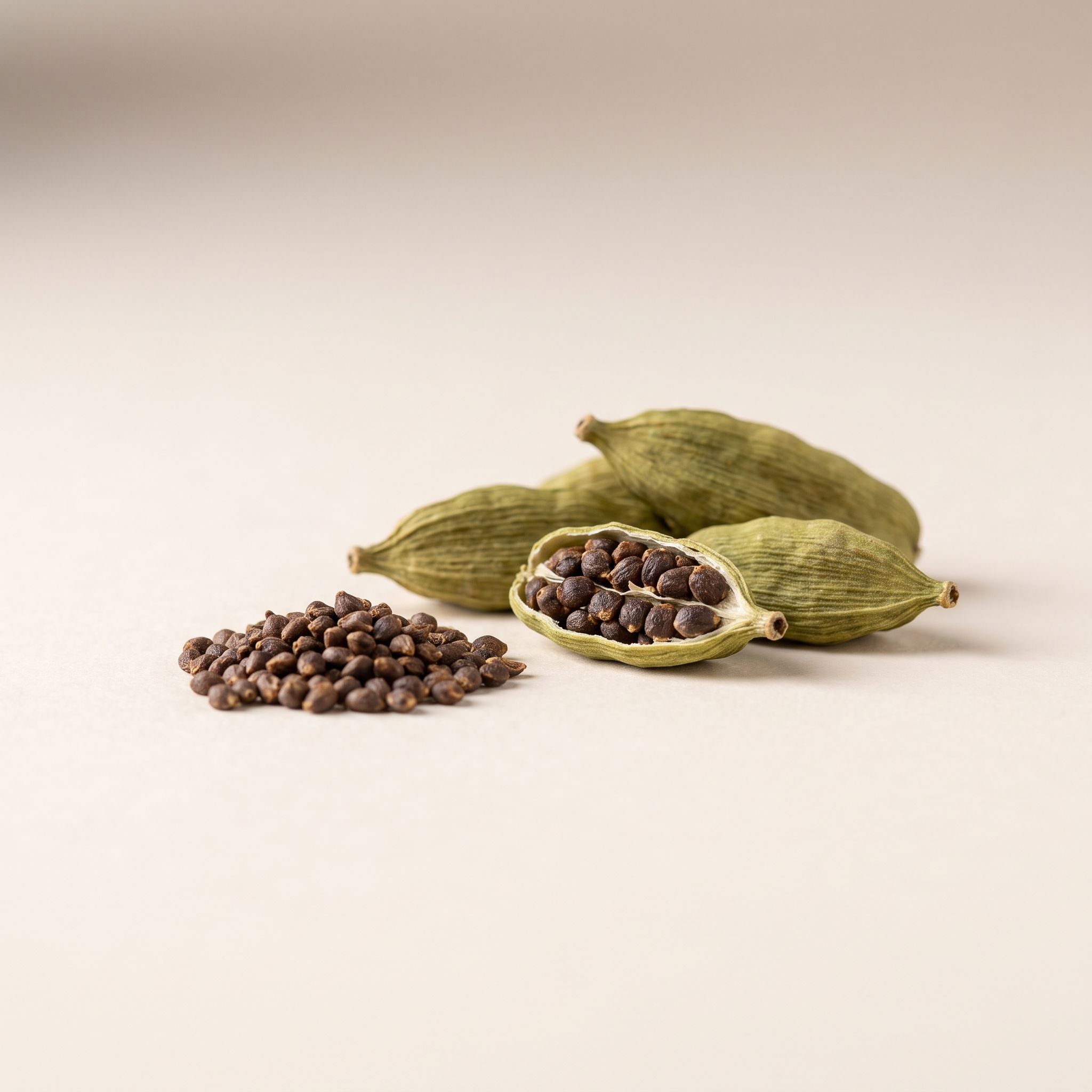 Elettaria Cardamomum Seed Extract - view 1