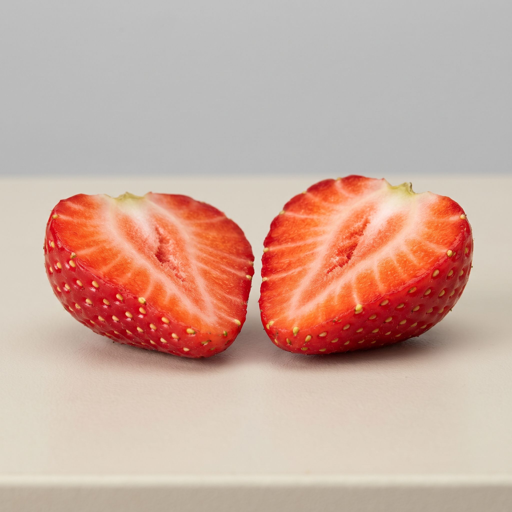 Fragaria Ananassa Fruit Extract - view 1
